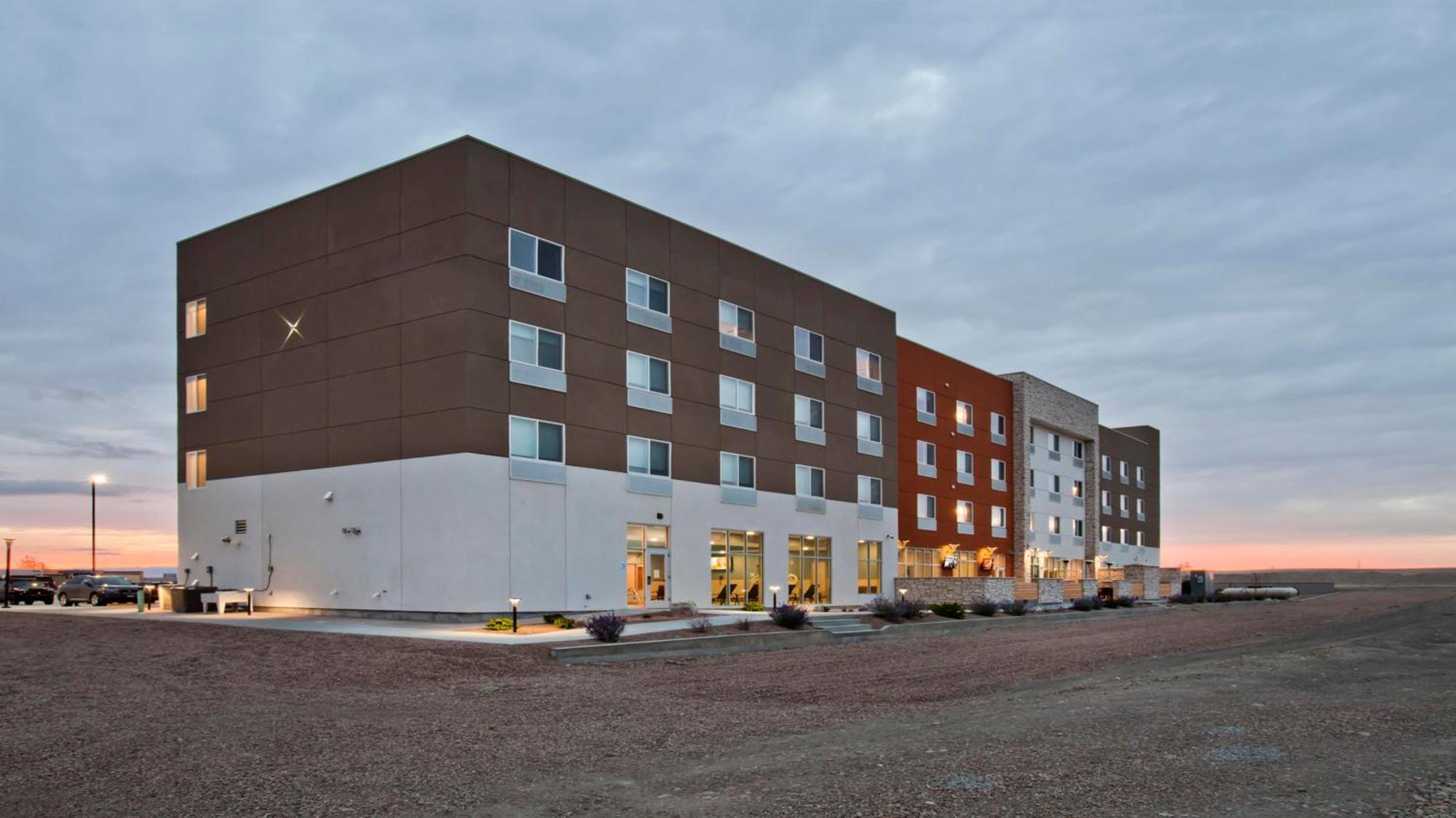 Holiday Inn Express & Suites - Green River, An Ihg Hotel Exterior photo